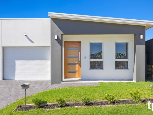 Turn the Key to an Ultra Stylish and Brand New Four Bedroom Duplex