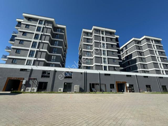 Turnasuyu Modern Sitesinde De 3+1 Kiralık Daire