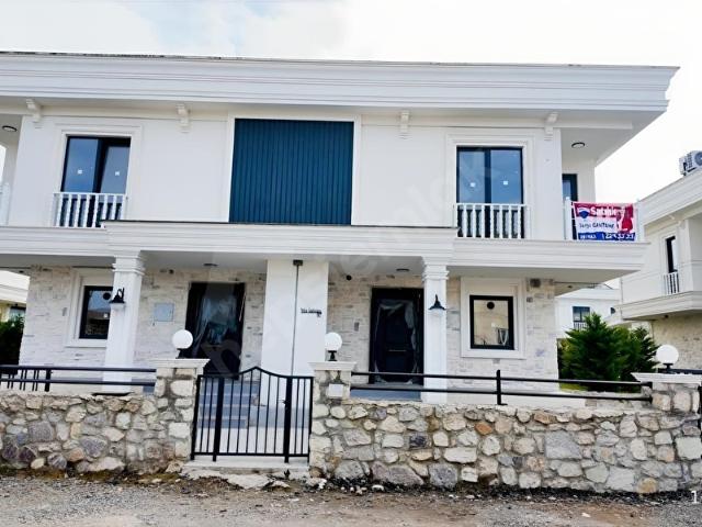 TURNASUYUNDA DENİZE 100 M MESAFEDE SAKİN VE LÜKS BİR YAŞAM İÇİN