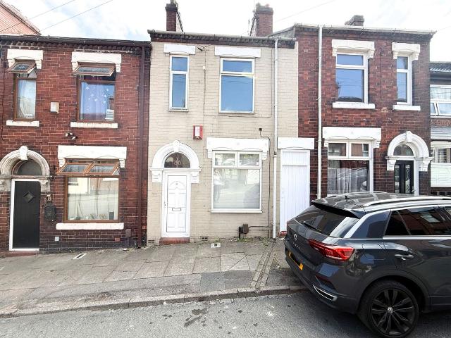 Turner Street, Stoke On Trent ST1, 2 bed terraced house to rent, £750 pcm | PrimeLocation