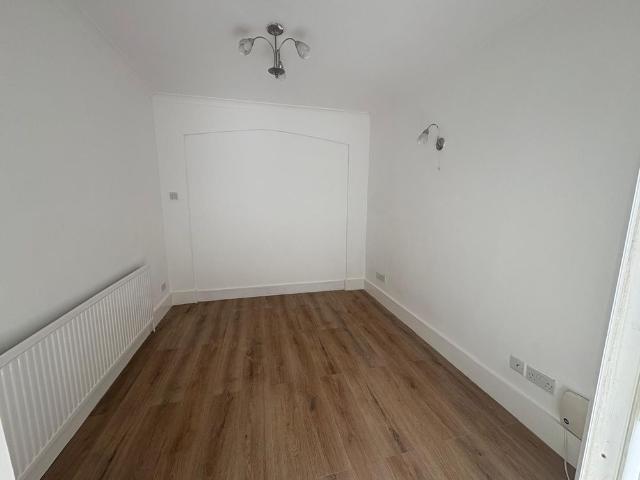 Turner Road, Edgware, HA8 6AT
