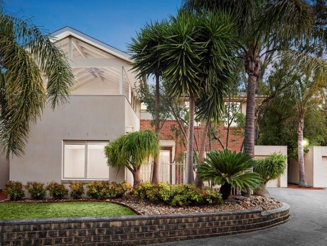 Turnkey Living with Lifestyle Appeal