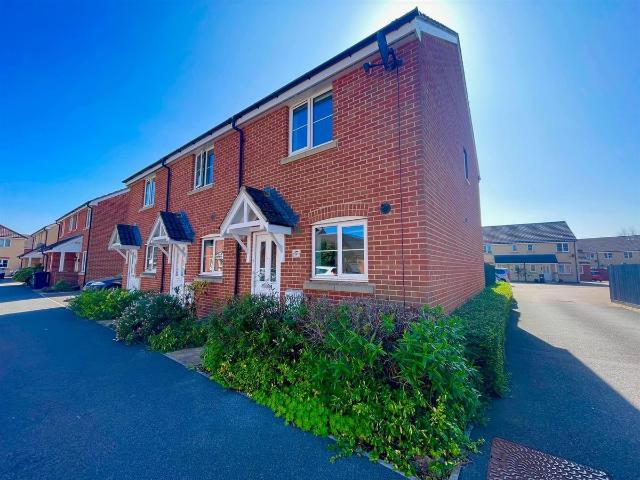 Turnock Gardens, West Wick, Weston Super Mare BS24, 2 bed semi detached house to rent, £1,200 pcm | PrimeLocation