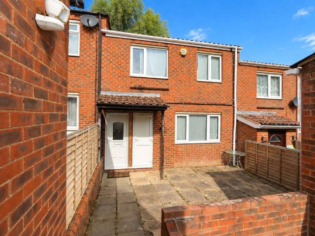 Turnmill Avenue, Springfield, Milton Keynes MK6, 3 bed semi detached house to rent, £1,600 pcm | PrimeLocation