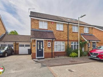 Turnstone Drive, Quedgeley GL2, 3 bed semi detached house to rent, £1,495 pcm | PrimeLocation