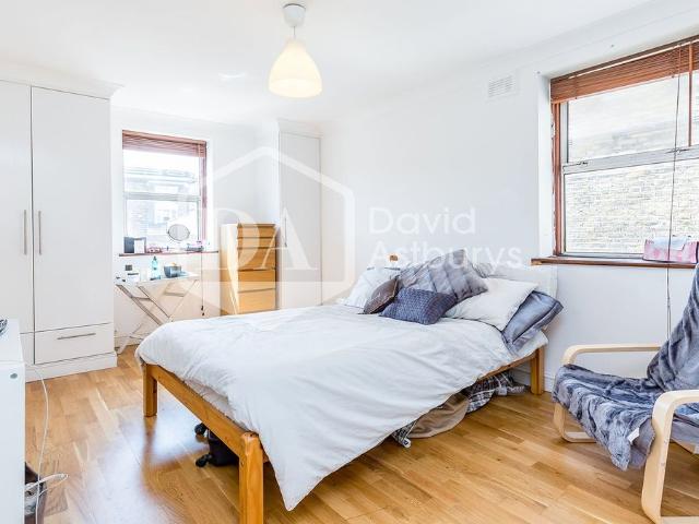 Turnpike Lane, Turnpike Lane, London N8, 2 bed flat to rent, £2,550 pcm | PrimeLocation