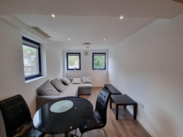 Turnpike Lane, Turnpike Lane N8, 1 bed flat to rent, £1,625 pcm | PrimeLocation