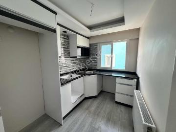 Turpa Balçovadan Merkezi Kiralık 2+1 Daire