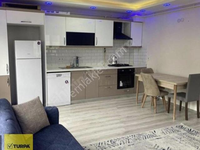 Turpa Balçova'dan 1+1,ara Kat, Asansörlü, Otoparklı Kiralık Dair
