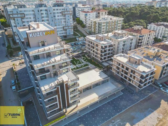 Turpa Buca'dan North City'de Havuzlu Sitede Lüks Eşyalı Daire