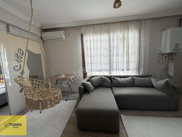 Turpa Buca'dan Doğalgazlı Klimalı Full Eşyalı Daire