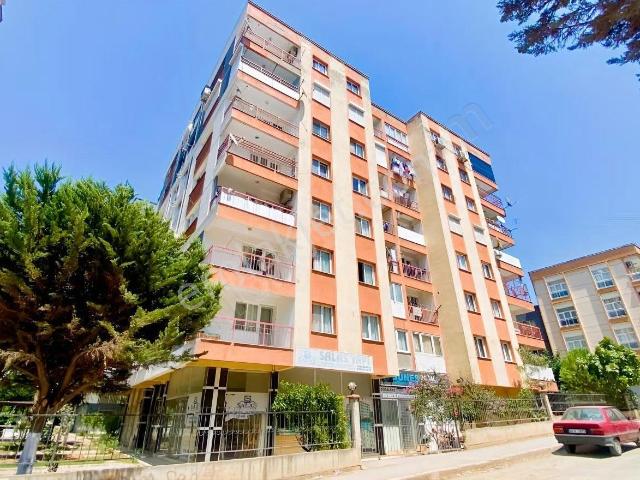 Turpa Buca'dankadın Doğum Hastanesi Yakını Site İçerisinde