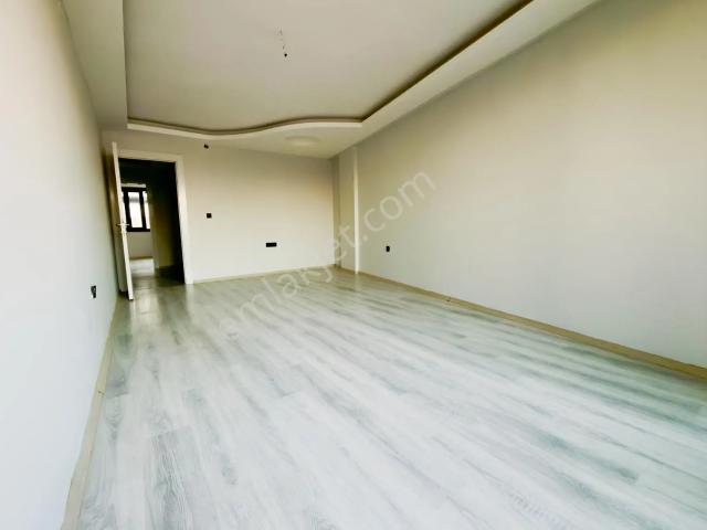 Turpa Msb'den, Bayraklı'da Yeni Binada 2+1 80 M2 Satılık Daire