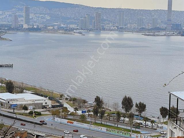 Turpa Msb'den, Bayraklı'da Deniz Manzaralı 3+1 Kiralık Daire
