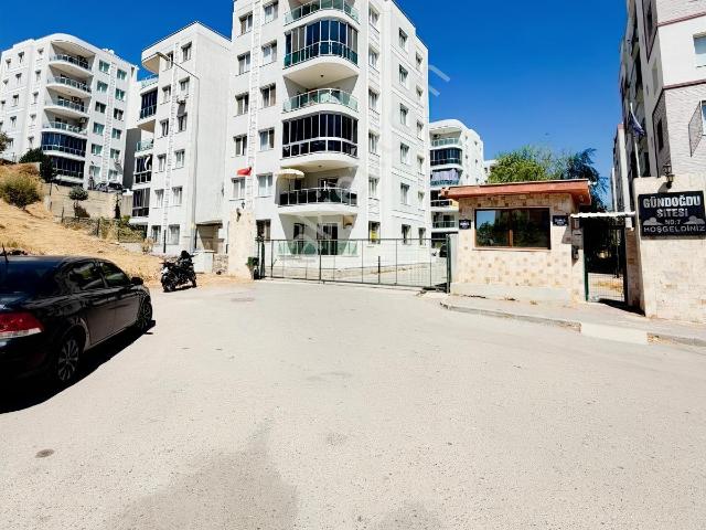 Turpa Msb'den Çiğli Gündoğdu Sitesi'nde 3+1 Kiralık Daire