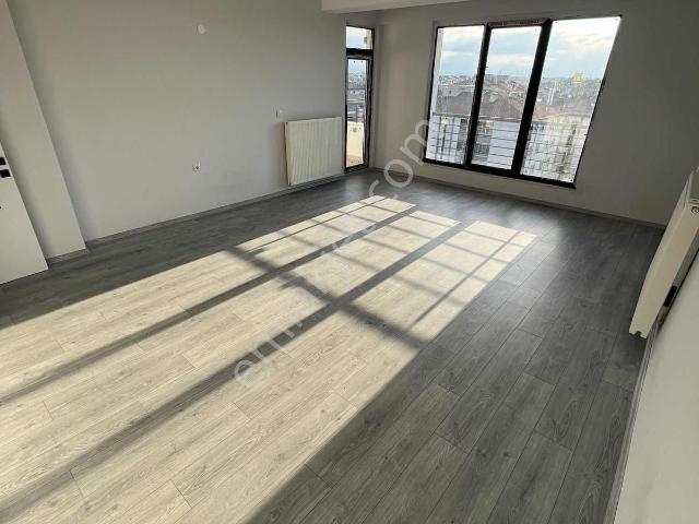 Turpa Özka 355'den Yıldız Sitesinde Geniş Lüks 3+1 Satılık Daire