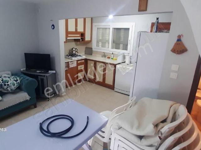 Turpa Saygından Gümüldür Merkezde 3+1 Dublex Villa.