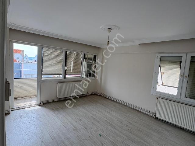 Turpa'dan Kazım Karabekir Mah. Kiralık 3+1 Doğalgazlı Daire