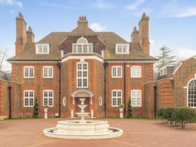 Turquoise, 42 The Bishops Avenue, London, N2 0BA, United Kingdom | 12 bed house for rent #119385320 | Rentberry