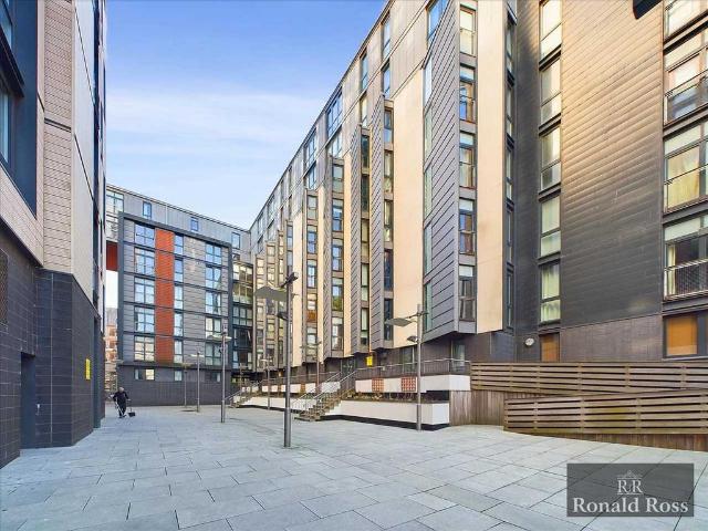 Turquoise, 44 Oswald Street, Glasgow, G1 4PL, United Kingdom | 2 bed apartment for rent #137933125 | Rentberry