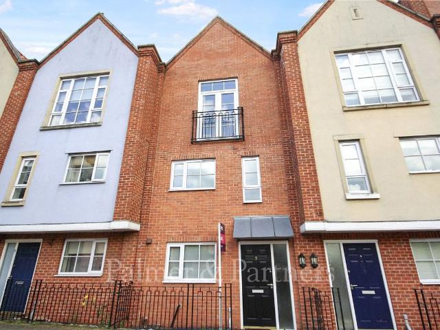 Turret Lane, Ipswich, Suffolk IP4, 3 bed terraced house to rent, £1,300 pcm | PrimeLocation