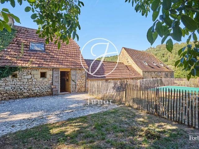 Tursac Dordogne Un Domaine Historique Au Cœur Du Périgord No. 700m² Tursac