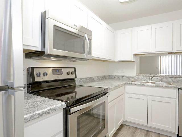 Tuscany Ridge Townhomes 3 Bedroom Home for Rent at Pomona Dr, Champaign, IL 61822 Parkland Ridge
