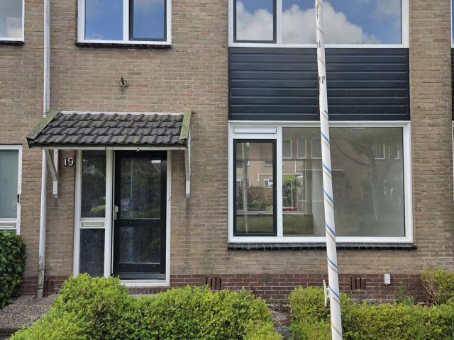 Tussenwoning in Jisp