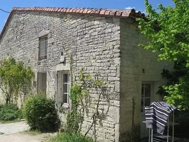 Tusson 16140 Achat / Vente maison 5 pièces t5