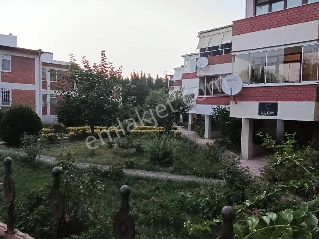 Tütünçiftlik Sahil Lassa Sitesinde Kiralık Dublex Daire