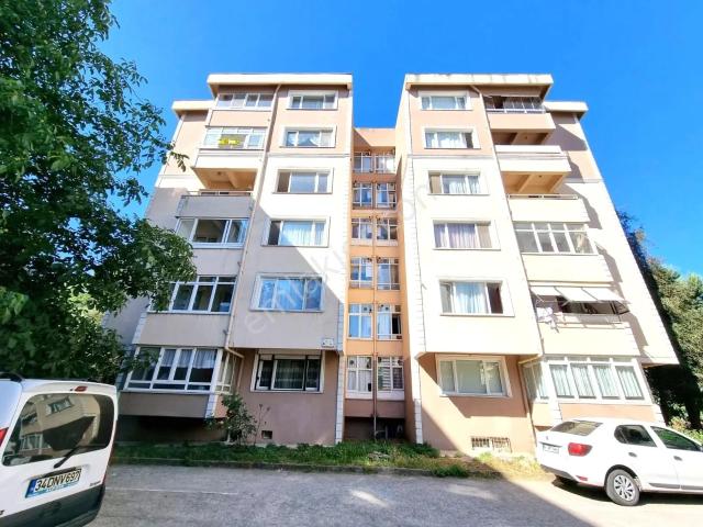 Tuzla Yayla Mahallesinde Site İçerisinde 3+1 Kiralık Daire