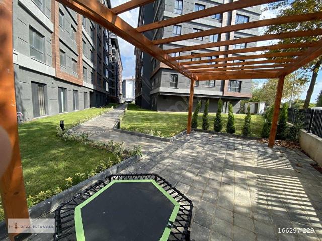 TUZLA CAPELLA EXLUSİVE SİTESİ 3,5+1 ARAKAT 154 M2 FIRSAT KİRALIK