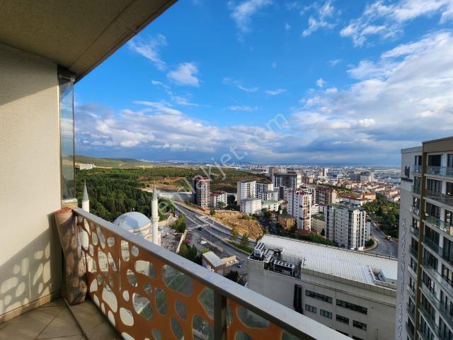 Tuzla Evora D Parsel De Kiralık Full Eşyalı Geniş 2+1