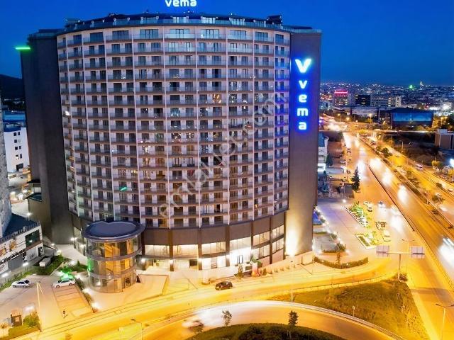 Tuzla İçmeler Park Vema'da Ara Kat Balkonlu Kiralık 2+1 Daire