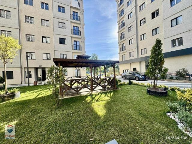 TUZLA İSTASYON DARA PARK SİTESİ BAHÇE KULANIMLI GENİŞ 3+1 DAİRE