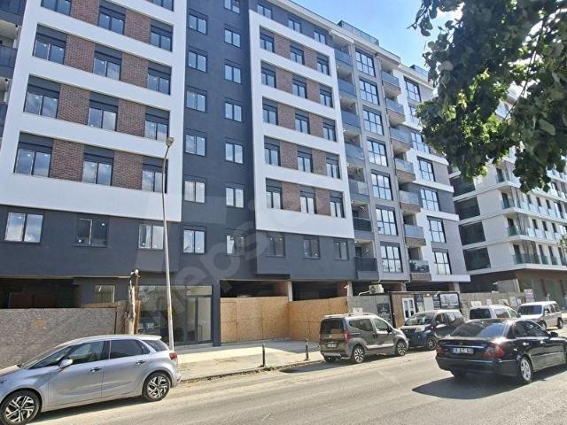 TUZLA İSTASYON MAH. İSTASYON CAD.KONSEPT SİTEDE SATILIK 2+1