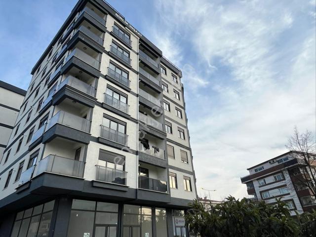 Mt Emlak'tan Tuzla İstasyon Mahallesi'nde Kiralık 3+1 Daire