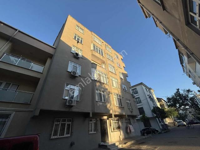 Tuzla Şifa Mahallesinde Merkezi Konum Kiralık 2+1 Daire