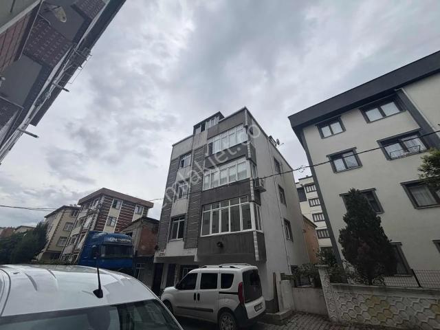 Tuzla Şifa Mahallesinde Merkezi Konum Kiralık 2+1 Daire