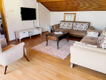 Taşyaka Mahallesinde Eşyalı Kiralık Ferah Daire