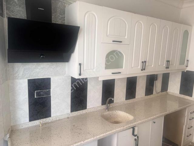 Tuzla Mahallesinde Kiralık Ara Kat Daire