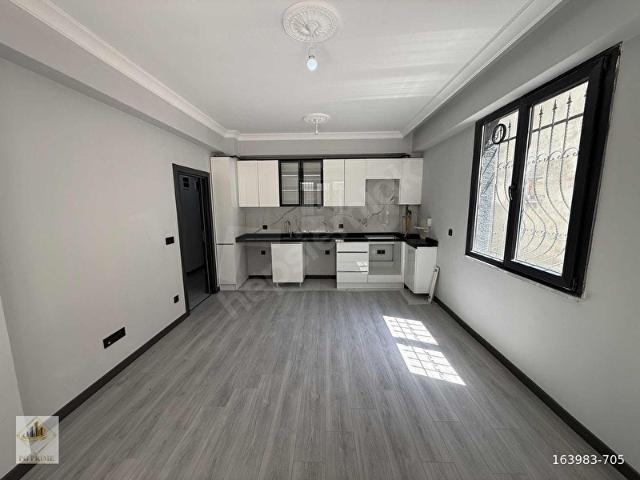 TUZLA MİMAR SİNANDA MERKEZİ KONUMDA SATILIK DAİRE NİL ŞAHİN