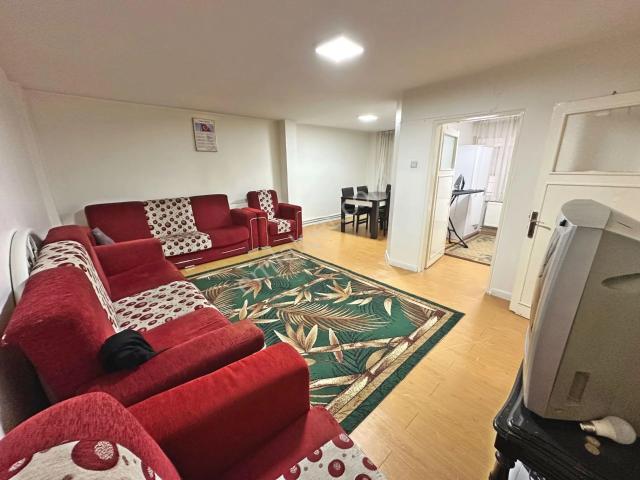 Tuzluçayır Göbek Yakını Full Eşyalı Balkonlu 2+1 Kiralık Daire