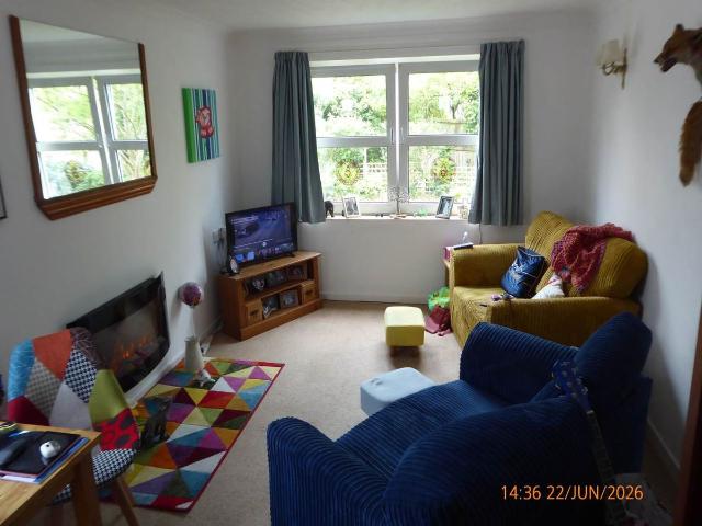 Ty Rhys, Carmarthen SA31, 1 bed flat to rent, £700 pcm | PrimeLocation