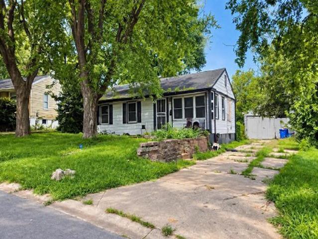 Tyndall Dr