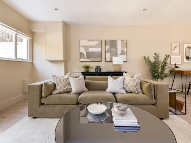 Tynemouth Street, London, SW6 3 bed end of terrace house to rent £6,500 pcm £1,500 pw