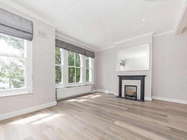 Tynemouth Street, London SW6 3 bed flat to rent £4,500 pcm £1,038 pw