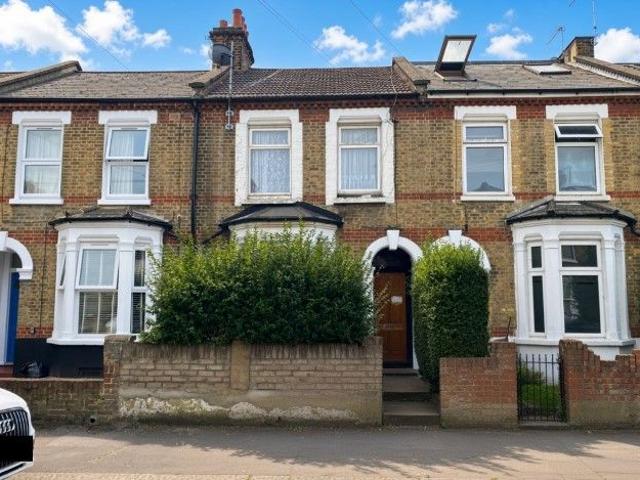 Tynemouth Road, London N15, 3 bed flat to rent, £2,300 pcm | PrimeLocation