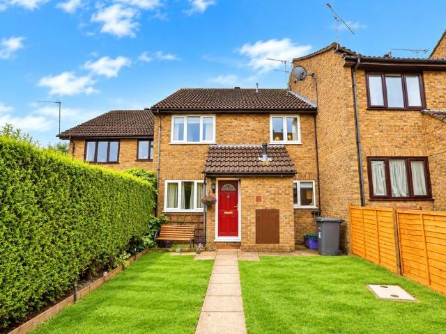 Tychbourne Drive, Merrow, Guildford. 2 bed terraced house to rent £1,595 pcm £368 pw