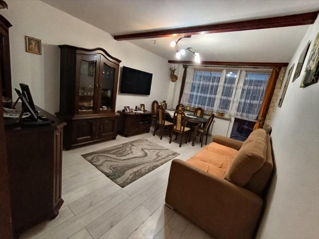 Tychy, 3 pokoje, balkon, po termomodernizacji